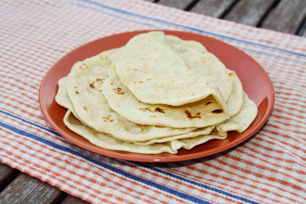 Domácí mexické tortilly z pšeničné mouky - Ochutnejte svět