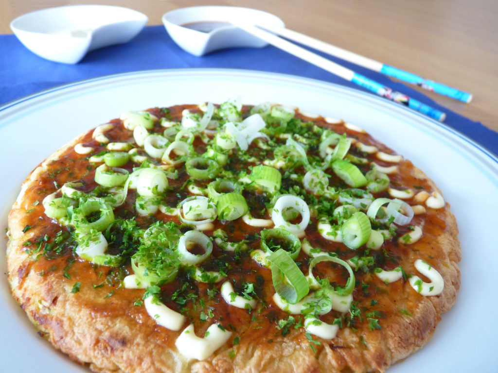 Japonské zelné placky okonomiyaki - Ochutnejte svět