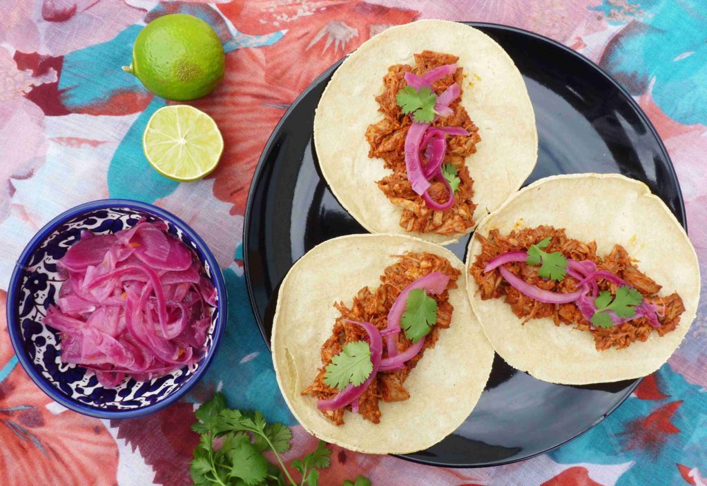 Mexické tacos s trhaným vepřovým masem puerco pibil - Ochutnejte svět