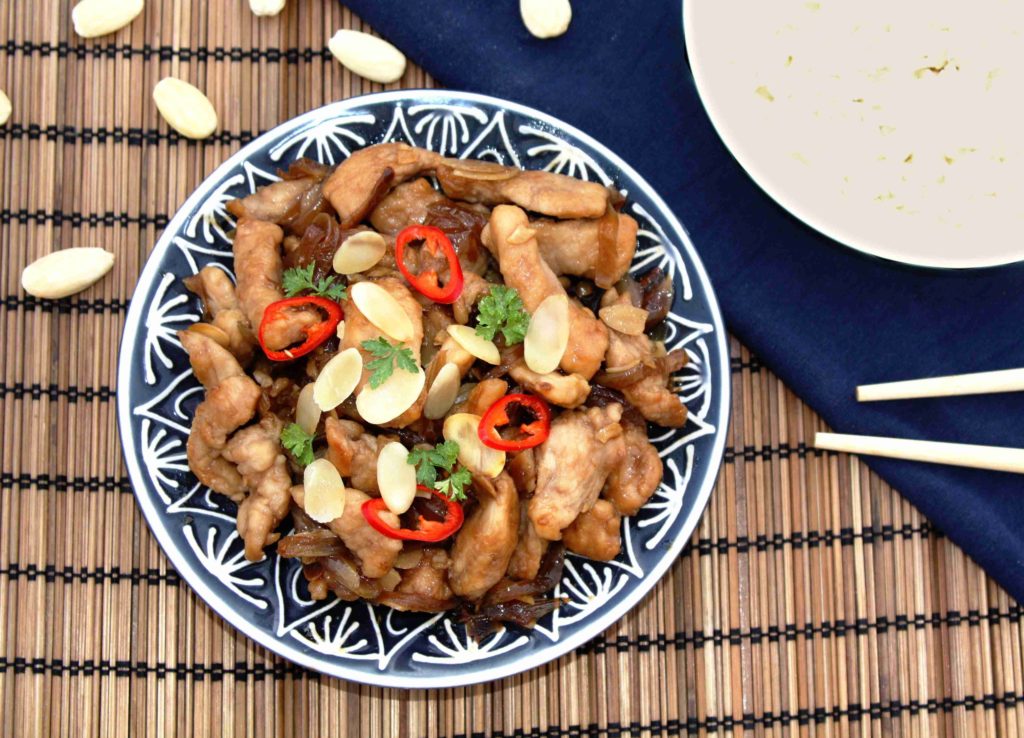 Čínské kuře s mandlemi - Ochutnejte svět - blog mezinárodní kuchyně
