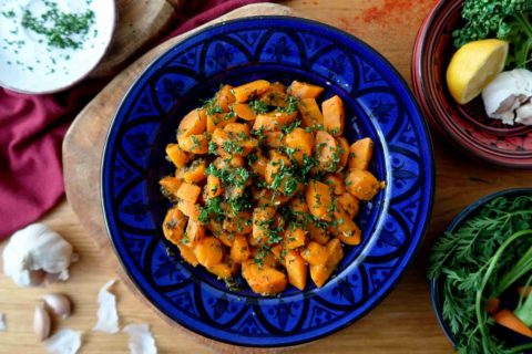 KHIZOU MCHERMEL: Marocký mrkvový salát