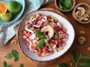 Guatemalský CHOJÍN: Ředkvičkový salát se škvarky